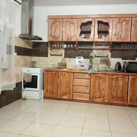 ізківський затишок село Гостевой дом 3*